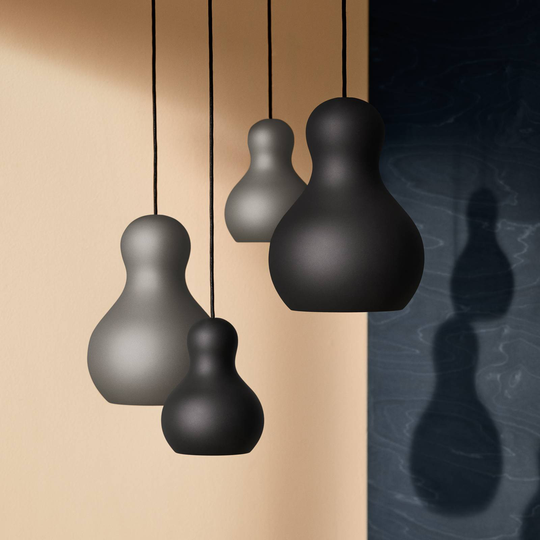 FRITZ HANSEN Calabash P1 -riippuvalo, mattamusta