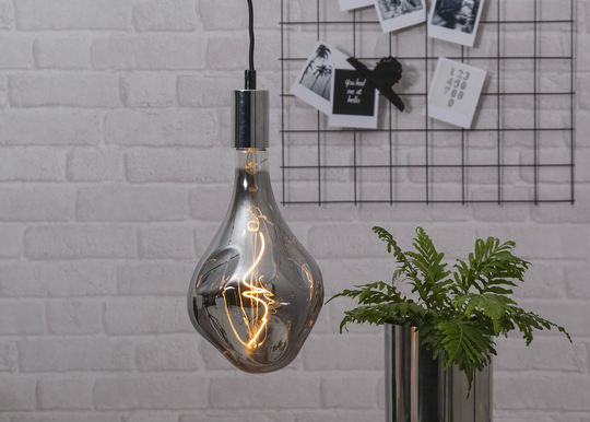 Koristeellinen LED lamppu E27, 3,8W