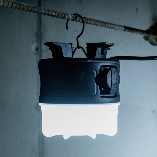 LED-valonheitin BF 5050 M IP54 pistorasia 360° 50W