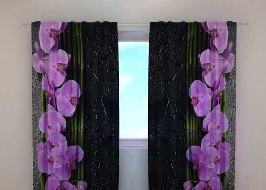 Pimentävä verho ORCHIDS ON BLACK 240x220 cm